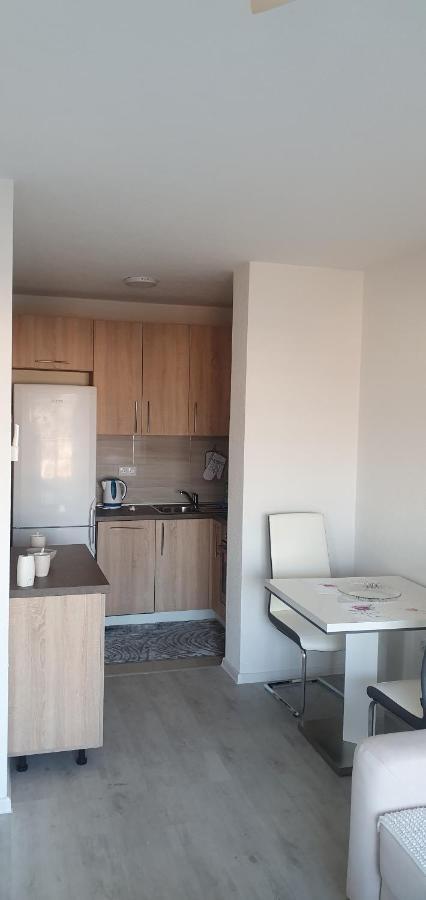 Tesanj Restoran&Motel And Apartmants Lovacka Prica מראה חיצוני תמונה
